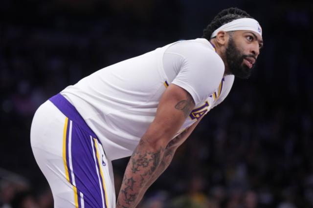 星空体育-浓眉缺阵一周！湖人加紧抢中锋，六大目标挖来谁？