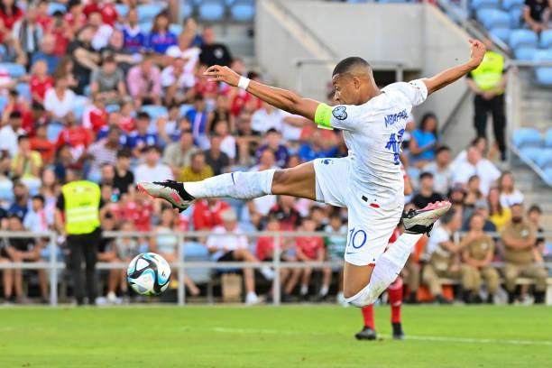 星空体育入口-法国31射仅入3球，姆巴佩组织射门一肩挑适得其反？