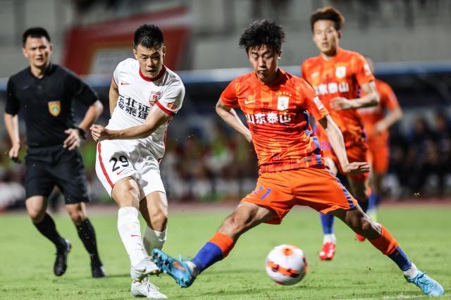 星空体育-【中超前瞻】长春欲复仇山东 三镇长江再战武汉德比